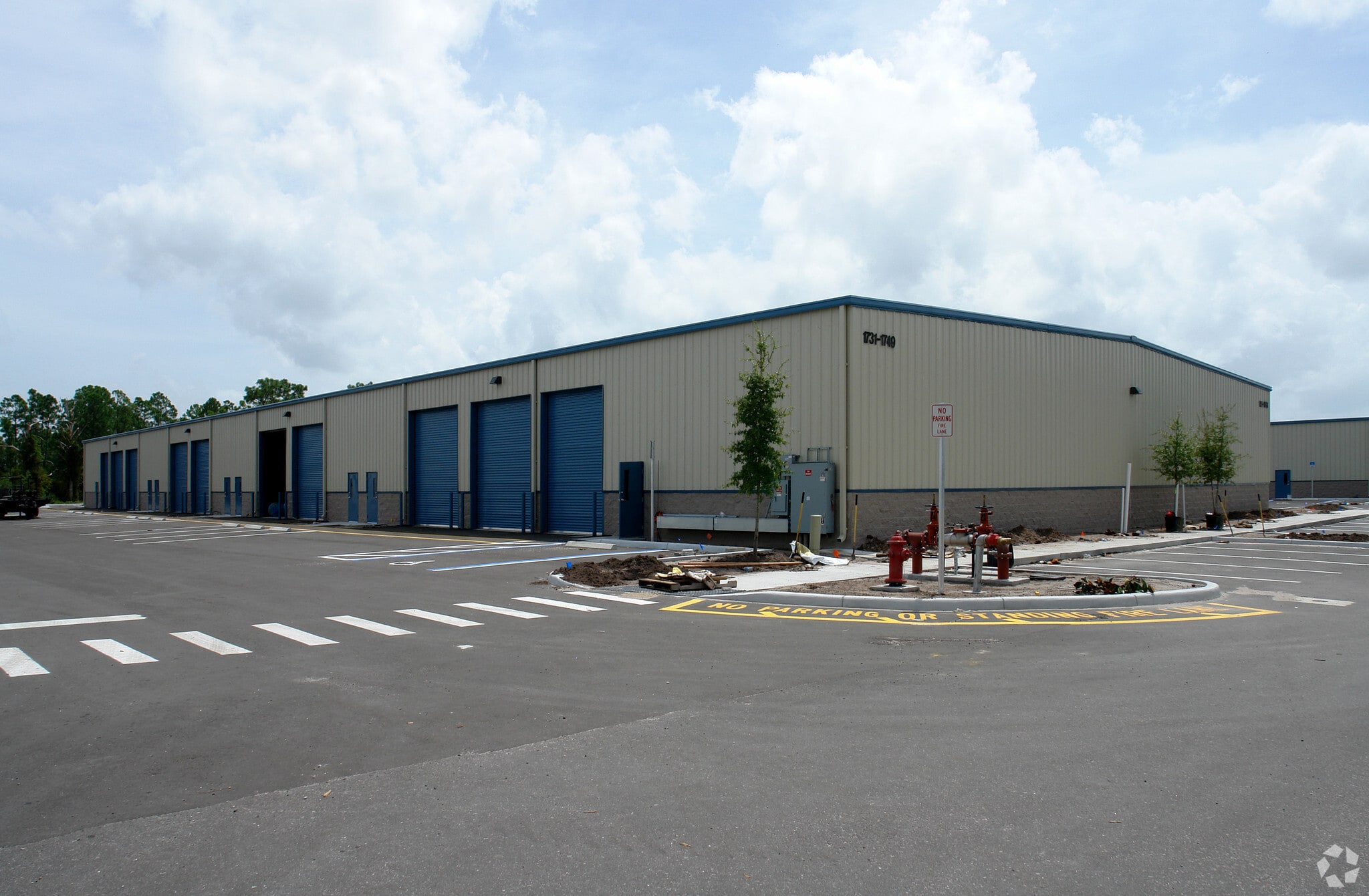 1731-1761 Business Center Ln, Kissimmee, FL for lease Primary Photo- Image 1 of 6