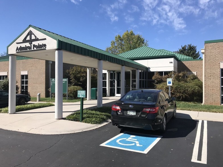 116 Concord Rd, Farragut, TN à louer - Photo principale - Image 1 de 4