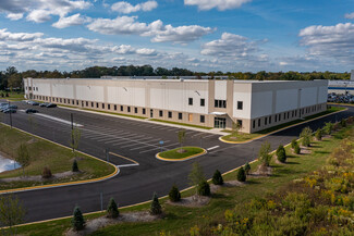 Plus de détails pour 780 Coopertown Rd, Delanco, NJ - Industriel à louer