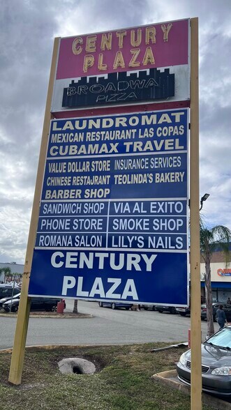 1700 Woolco Way, Orlando, FL for lease - Building Photo - Image 2 of 3