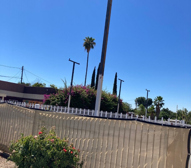 5053 Mission Blvd, Montclair, CA for lease - Building Photo - Image 2 of 4