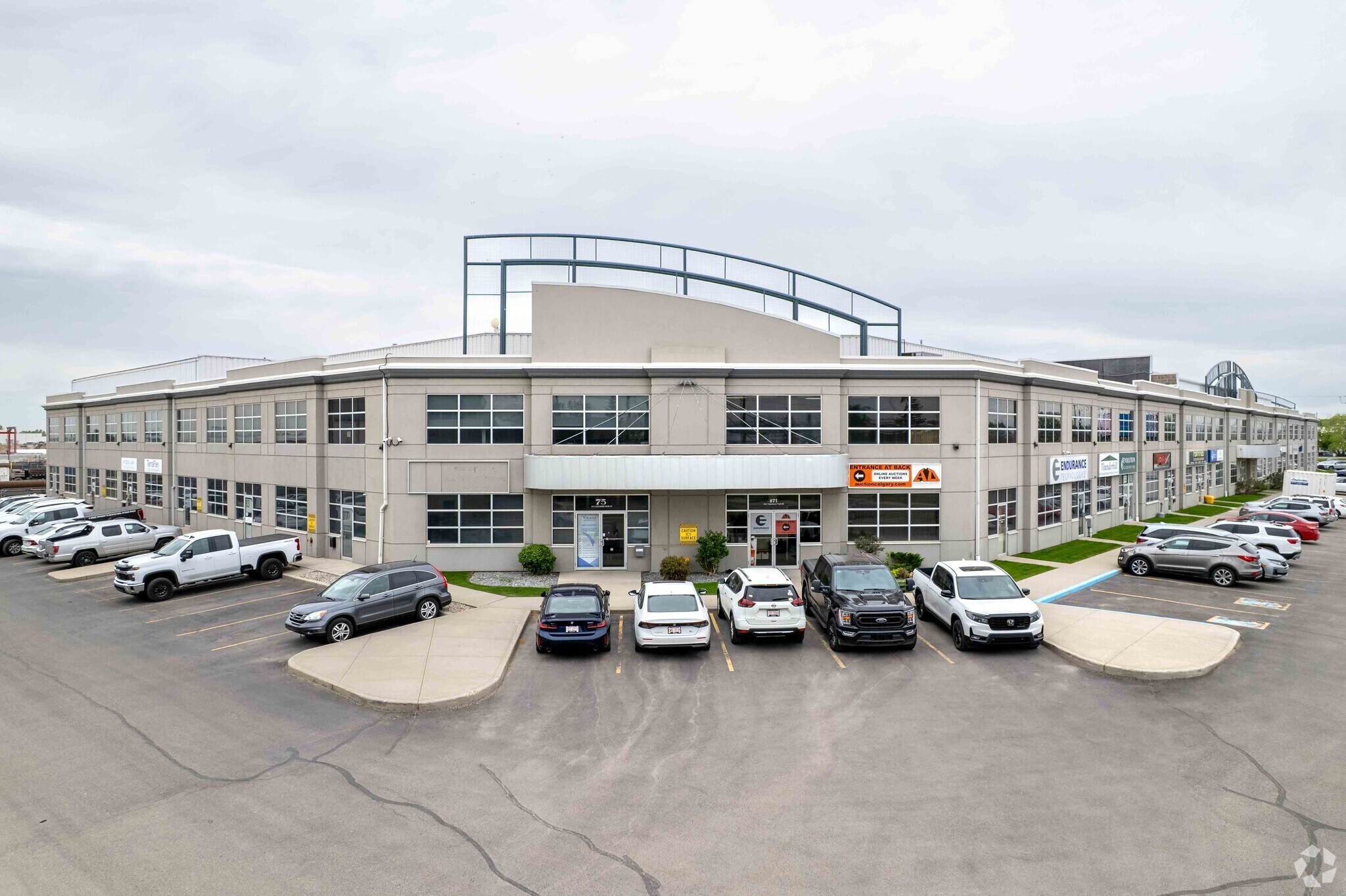 4511 Glenmore Trl SE, Calgary, AB for lease Primary Photo- Image 1 of 14