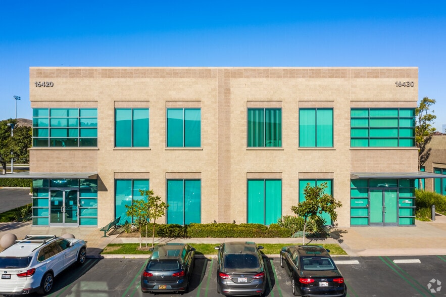 16420 Bake Pky, Irvine, CA for lease - Building Photo - Image 3 of 8