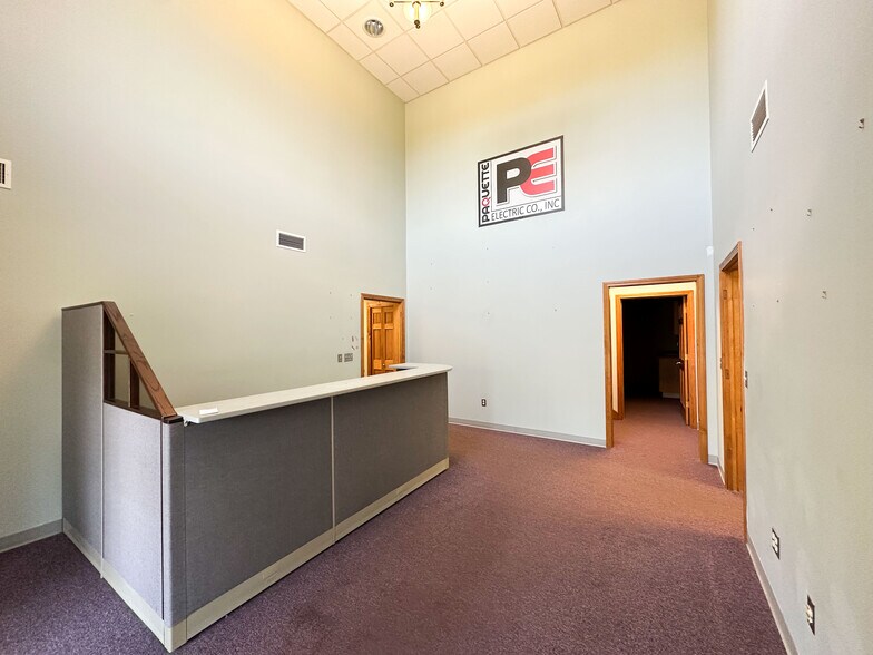 368 Killingly Rd, Pomfret, CT à vendre - Photo du bâtiment - Image 3 de 11