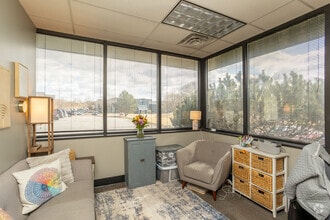 10824 Old Mill Rd, Omaha, NE à louer Photo intérieure- Image 1 de 7