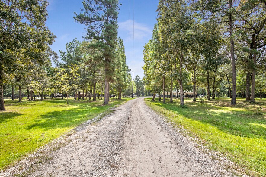 19505 Barbara, Magnolia, TX for sale - Other - Image 2 of 41