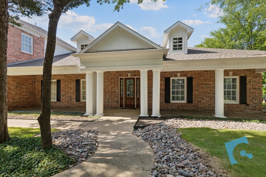 2485 E Southlake Blvd, Southlake, TX for lease - Building Photo - Image 1 of 28