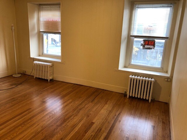 41 Bridge St, Frenchtown, NJ à vendre - Photo du bâtiment - Image 2 de 13