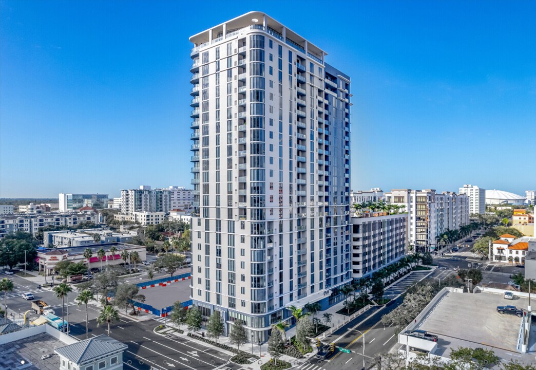 334 2nd Ave S, Saint Petersburg, FL à louer Photo du bâtiment- Image 1 de 19