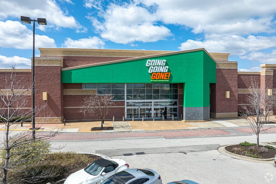 11750 Strang Line Rd, Olathe, KS for sale - Building Photo - Image 3 of 8