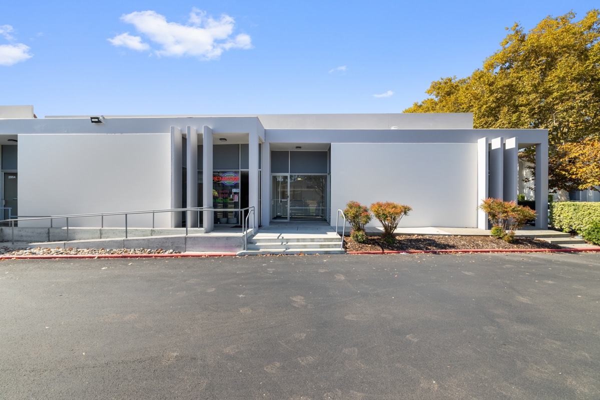 2910-2960 Scott Blvd, Santa Clara, CA for lease Interior Photo- Image 1 of 23