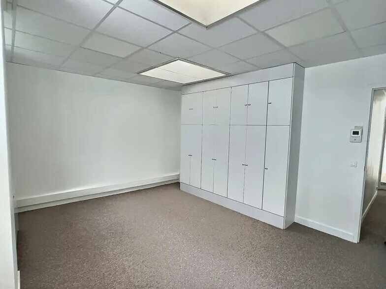 Bureau dans Paris à louer - Photo intérieure - Image 2 de 8