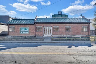 Plus de détails pour 630 Lowe St, Buchanan, VA - Commerce de détail à vendre
