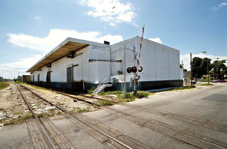 1930 NW 23rd St, Miami, FL à louer - Autre - Image 2 de 26