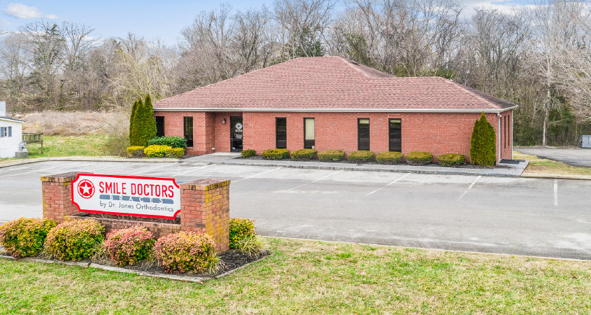 1200 S Chancery St, McMinnville, TN à vendre - Photo principale - Image 1 de 1