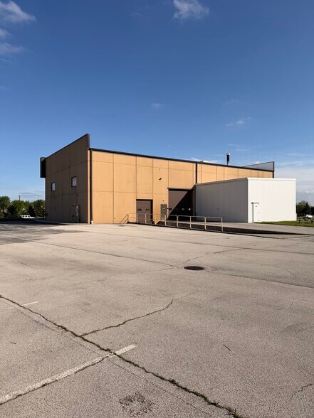572 Brewery Ln, Bourbonnais, IL à louer - Photo du bâtiment - Image 2 de 21