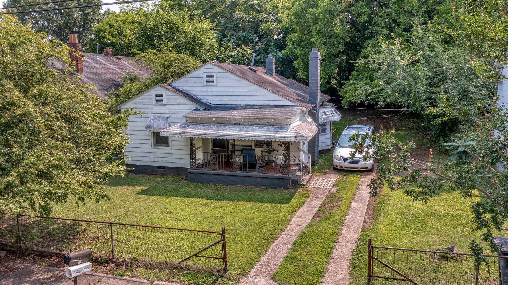 14-Home Investment Portfolio – Anderson, portfolio of 2 properties for sale on LoopNet.ca Primary Photo- Image 1 of 36