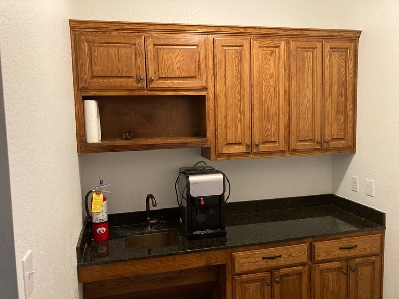 2851 Joe Dimaggio Blvd, Round Rock, TX for sale - Interior Photo - Image 3 of 8