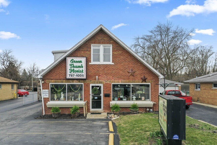 310 W Irving Park Rd, Wood Dale, IL à vendre - Photo du bâtiment - Image 3 de 51