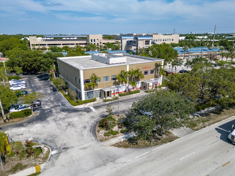 3400 N Andrews Avenue Ext, Pompano Beach, FL for sale - Building Photo - Image 2 of 5