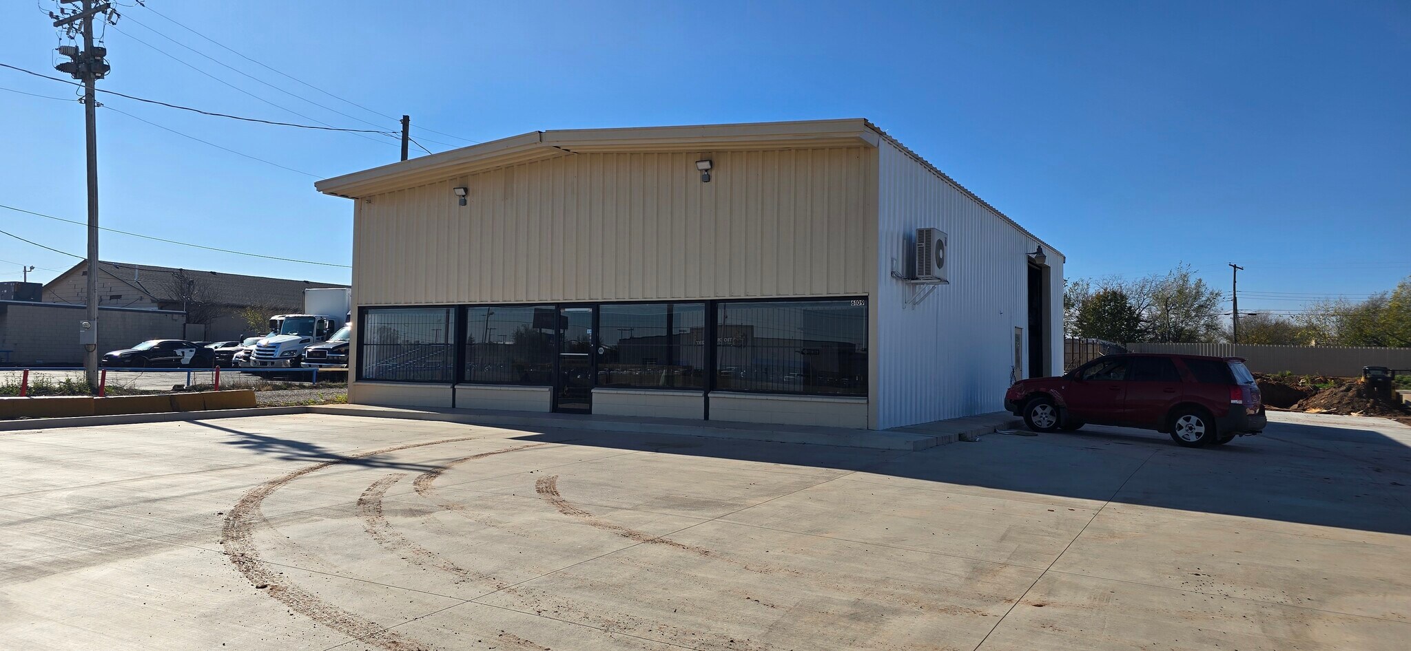 6109 S I 35 Service Rd, Oklahoma City, OK à louer Photo du bâtiment- Image 1 de 17
