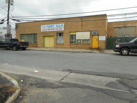 10 Nassau Terminal Rd, New Hyde Park NY - Warehouse