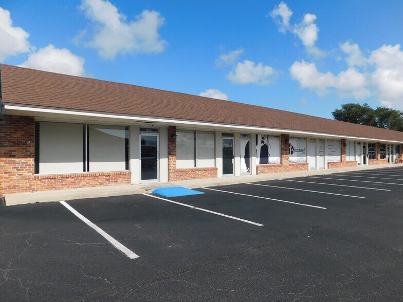 1235 Florida Ave S, Rockledge, FL à louer - Photo du bâtiment - Image 1 de 5