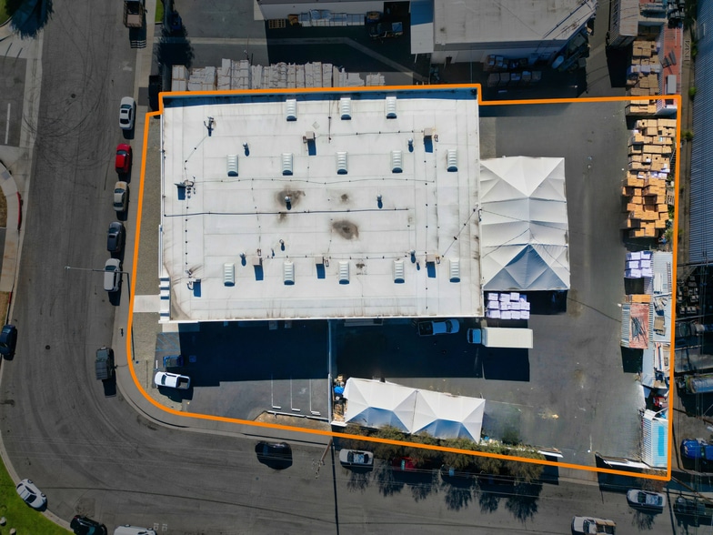 1199 N Grove St, Anaheim, CA for sale - Building Photo - Image 2 of 5