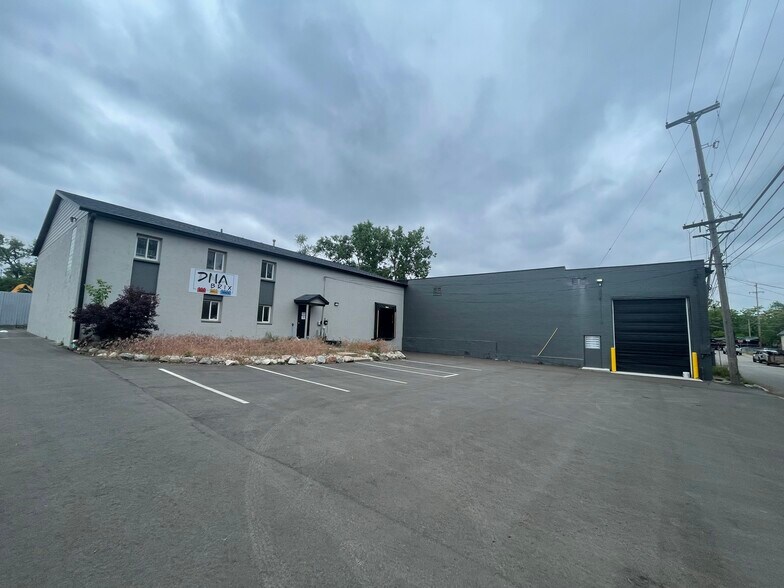 728 McKendrick, Grand Rapids, MI à louer - Photo du bâtiment - Image 2 de 6