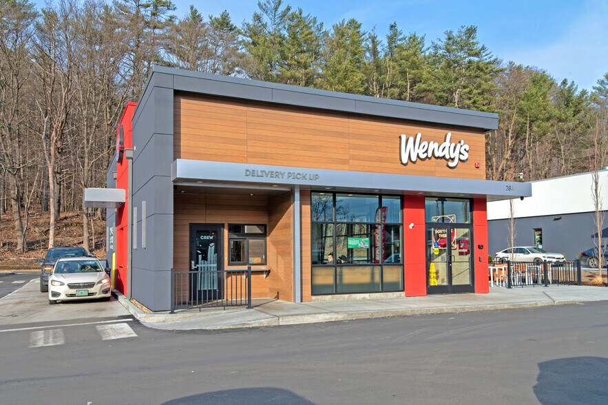 384-392 Washington st, Claremont, NH for sale - Building Photo - Image 3 of 6