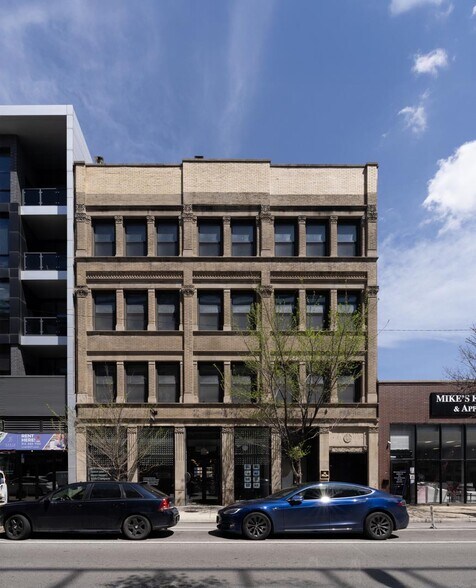 1643 N Milwaukee Ave, Chicago, IL à vendre - Photo du bâtiment - Image 2 de 42