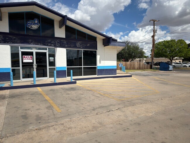 More details for 333 W Beauregard Ave, San Angelo, TX - Retail for Lease