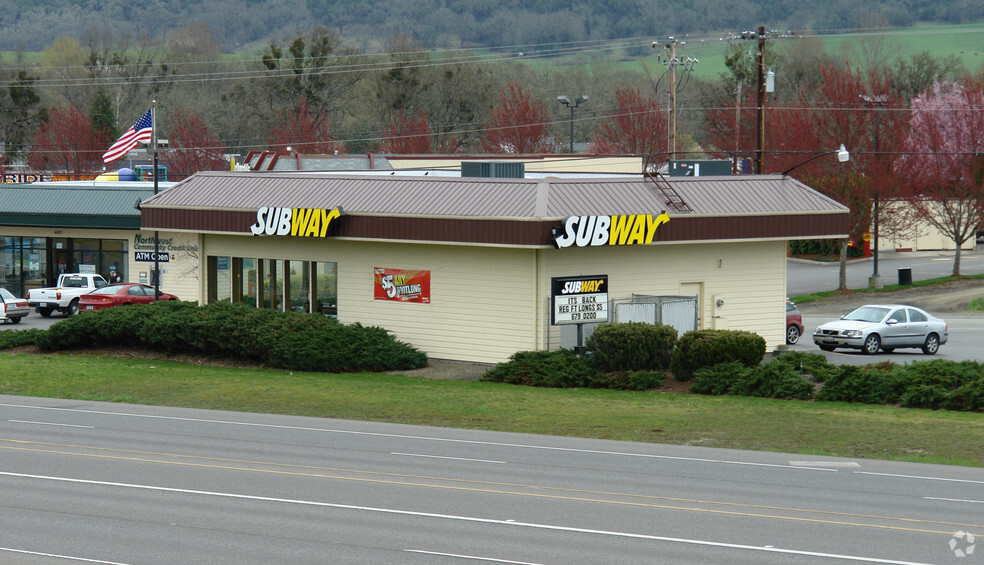 4872 Grange Rd, Roseburg, OR for lease - Building Photo - Image 2 of 11