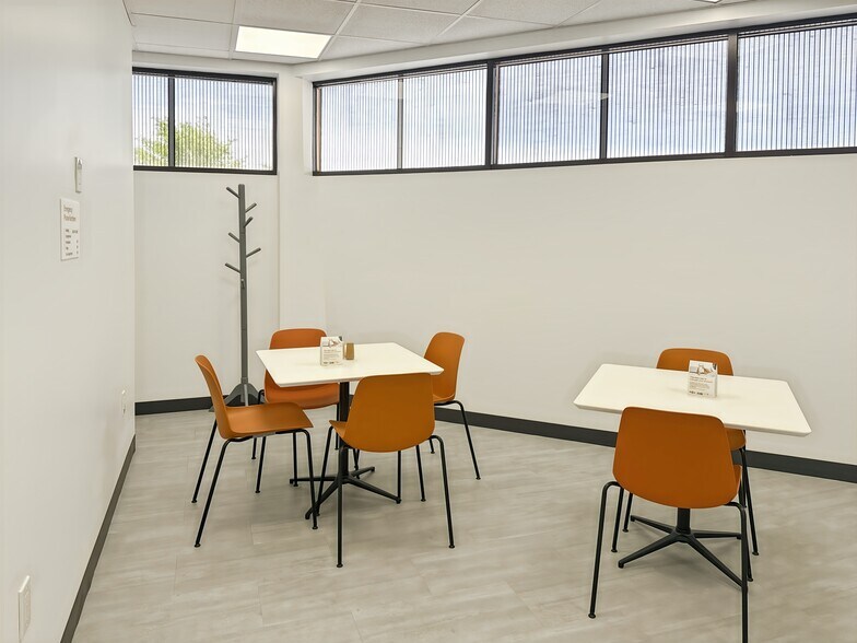 1122 N Higley Rd, Mesa, AZ à louer - Photo du bâtiment - Image 2 de 7