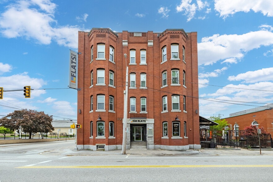 235 Hanover St, Manchester, NH for sale - Building Photo - Image 1 of 48