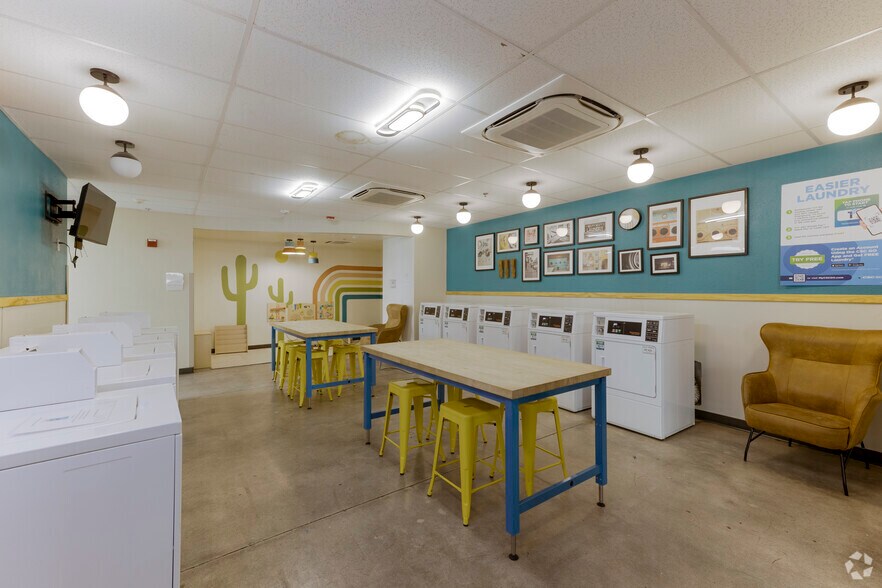 2302 W Colter St, Phoenix, AZ à louer - Photo intérieure - Image 3 de 13