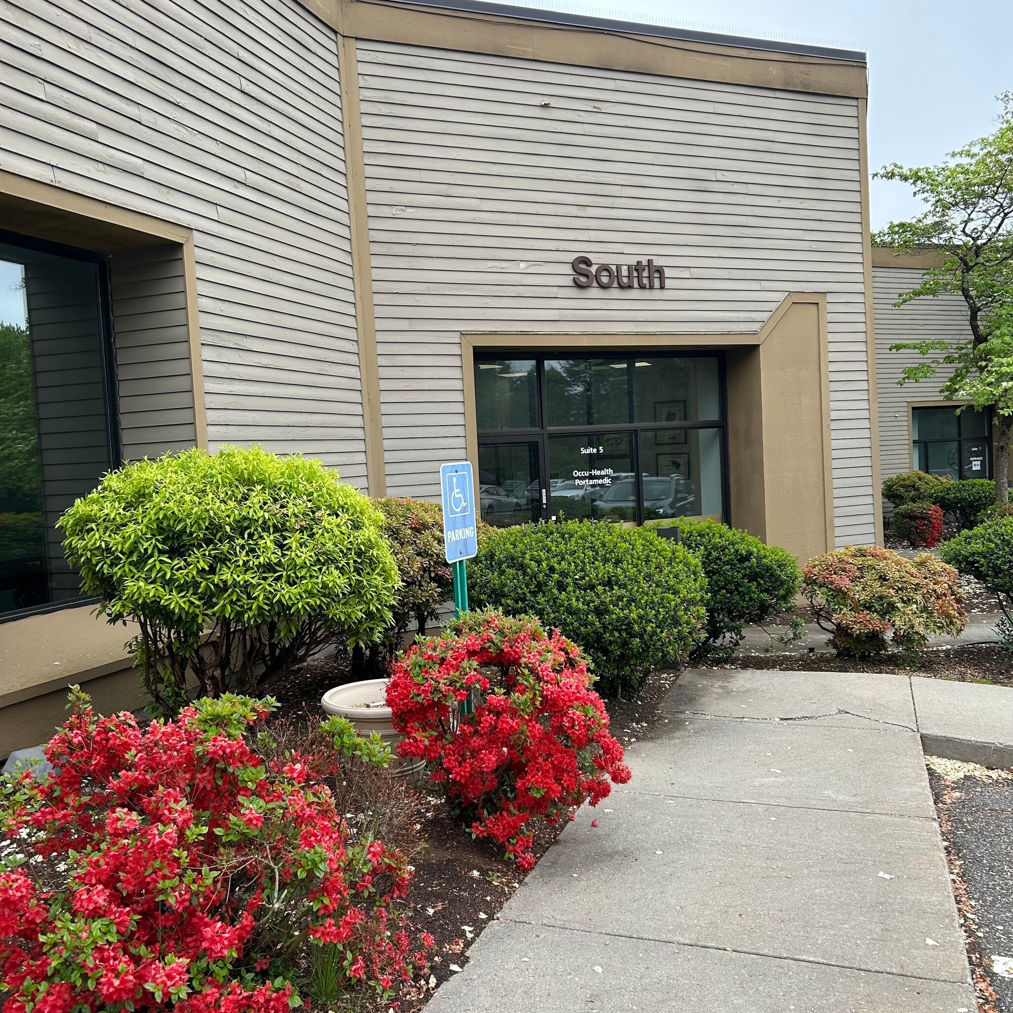 200 N Main St, East Longmeadow, MA for lease Primary Photo- Image 1 of 7