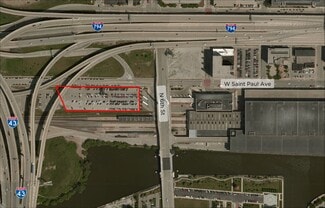 More details for 701 W St Paul Ave, Milwaukee, WI - Retail for Lease