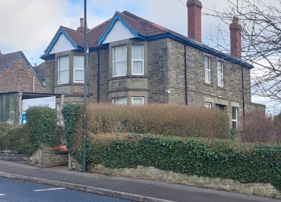 Former Lydney & District Hospital portfolio of 2 properties for sale on LoopNet.ca Primary Photo- Image 1 of 3