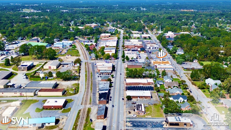 200 S Weston St, Fountain Inn, SC à louer - A rien - Image 3 de 4