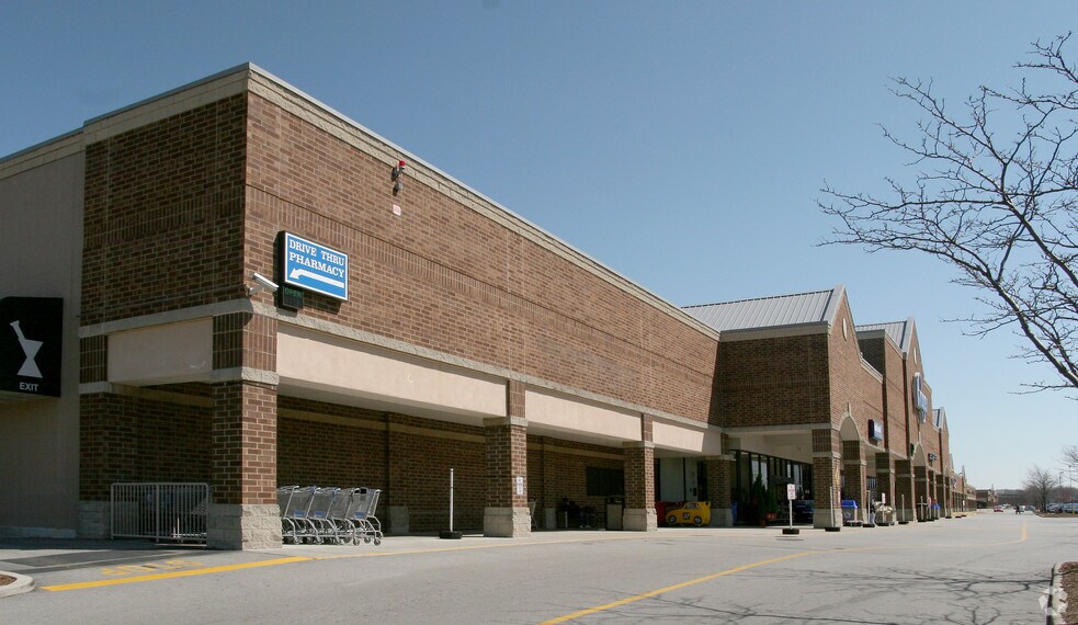 4501-4675 Outer Loop, Louisville, KY à louer - Photo du bâtiment - Image 2 de 22