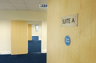 55 Victoria Rd, Burgess Hill for lease Interior Photo- Image 1 of 1