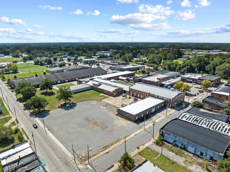 122 E Laurel St, Mullins, SC for sale - Building Photo - Image 2 of 64