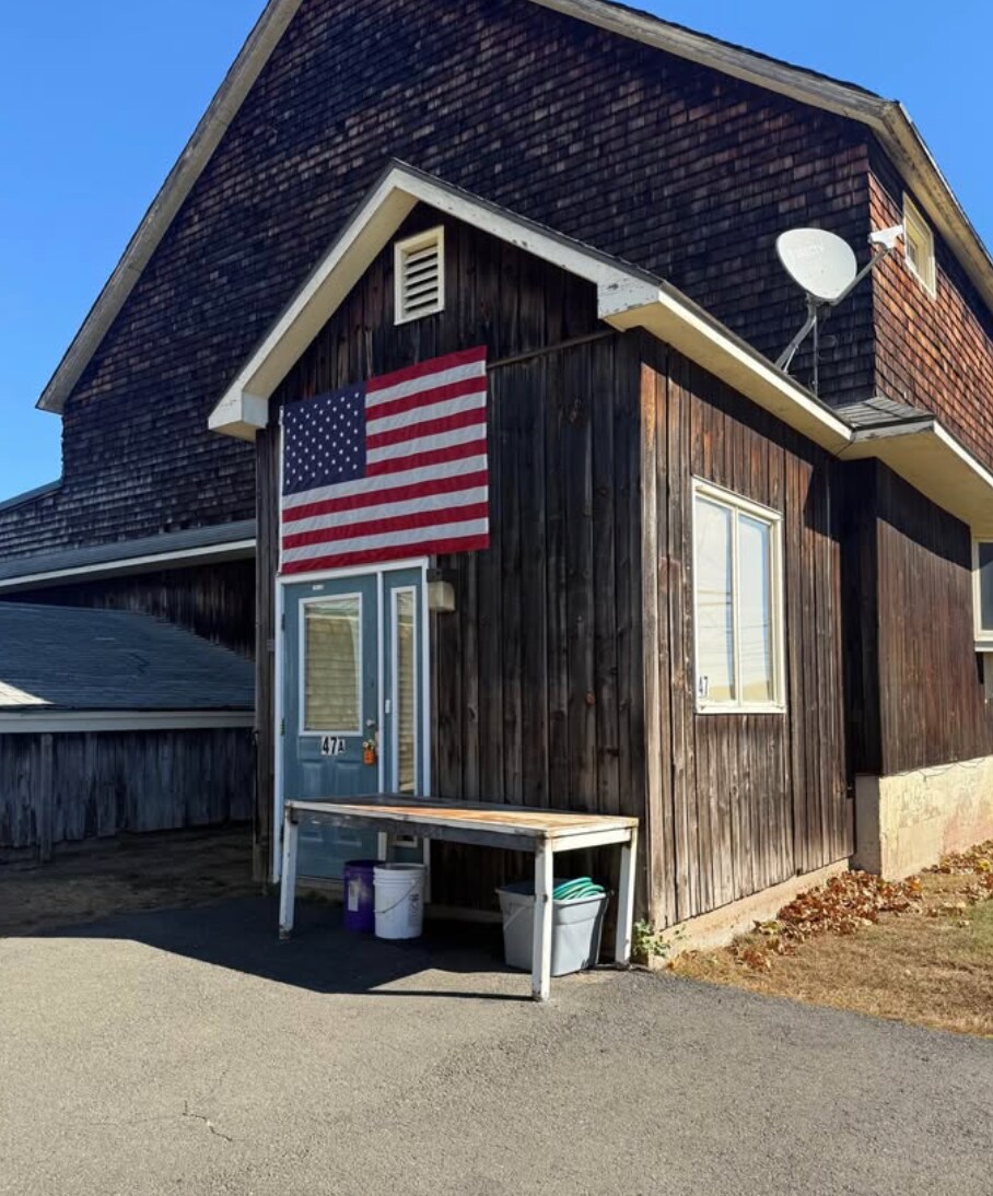 47-50 Plantation Rd, Broad Brook, CT à louer Photo intérieure- Image 1 de 10