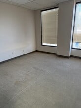 2140 Eastman Ave, Ventura, CA à louer Photo intérieure- Image 2 de 6