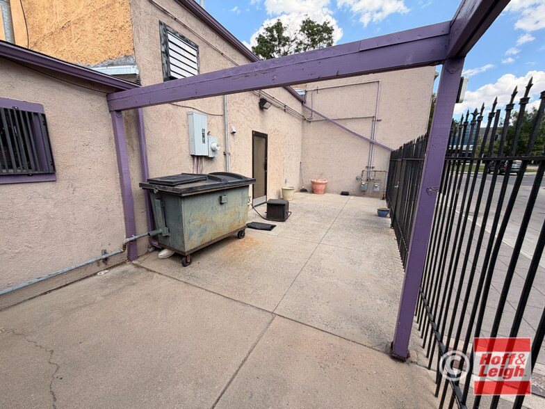 9742 E Colfax Ave, Aurora, CO à vendre - Autre - Image 3 de 14