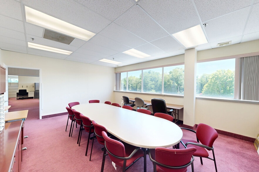 333 Route 25A, Rocky Point, NY à vendre - Numérisation 3D de Matterport - Image 3 de 29