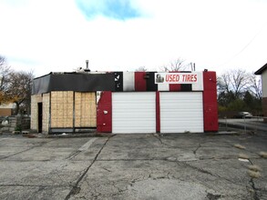 8822 W Appleton Ave, Milwaukee, WI for lease Building Photo- Image 1 of 3