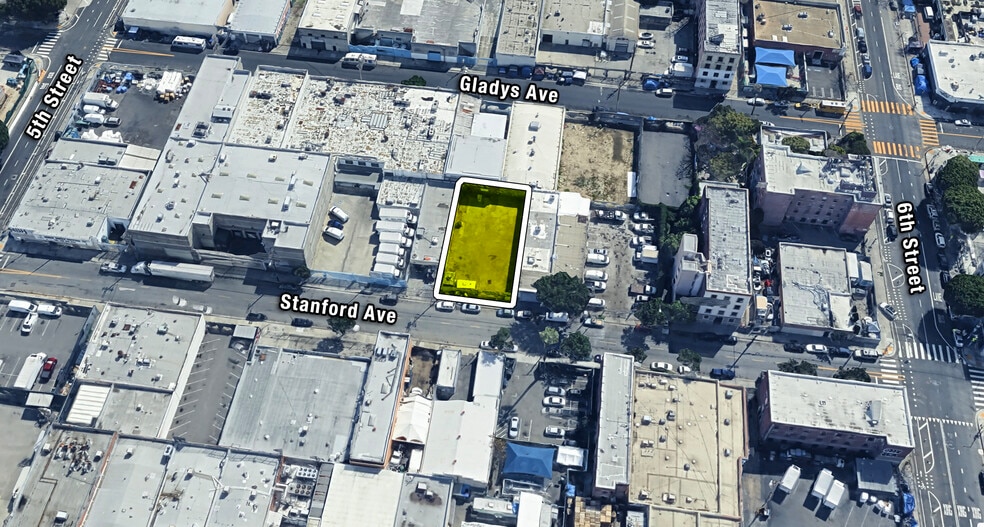 540-542 Stanford Ave, Los Angeles, CA for sale - Aerial - Image 3 of 5