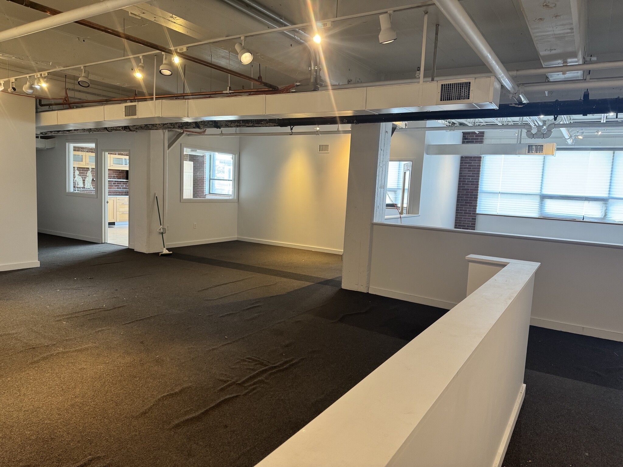 119 Braintree St, Allston, MA for lease Interior Photo- Image 1 of 9